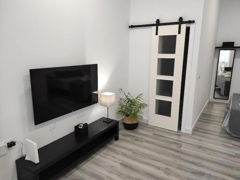 Apartamento Turistico Lyra Baena Extérieur photo
