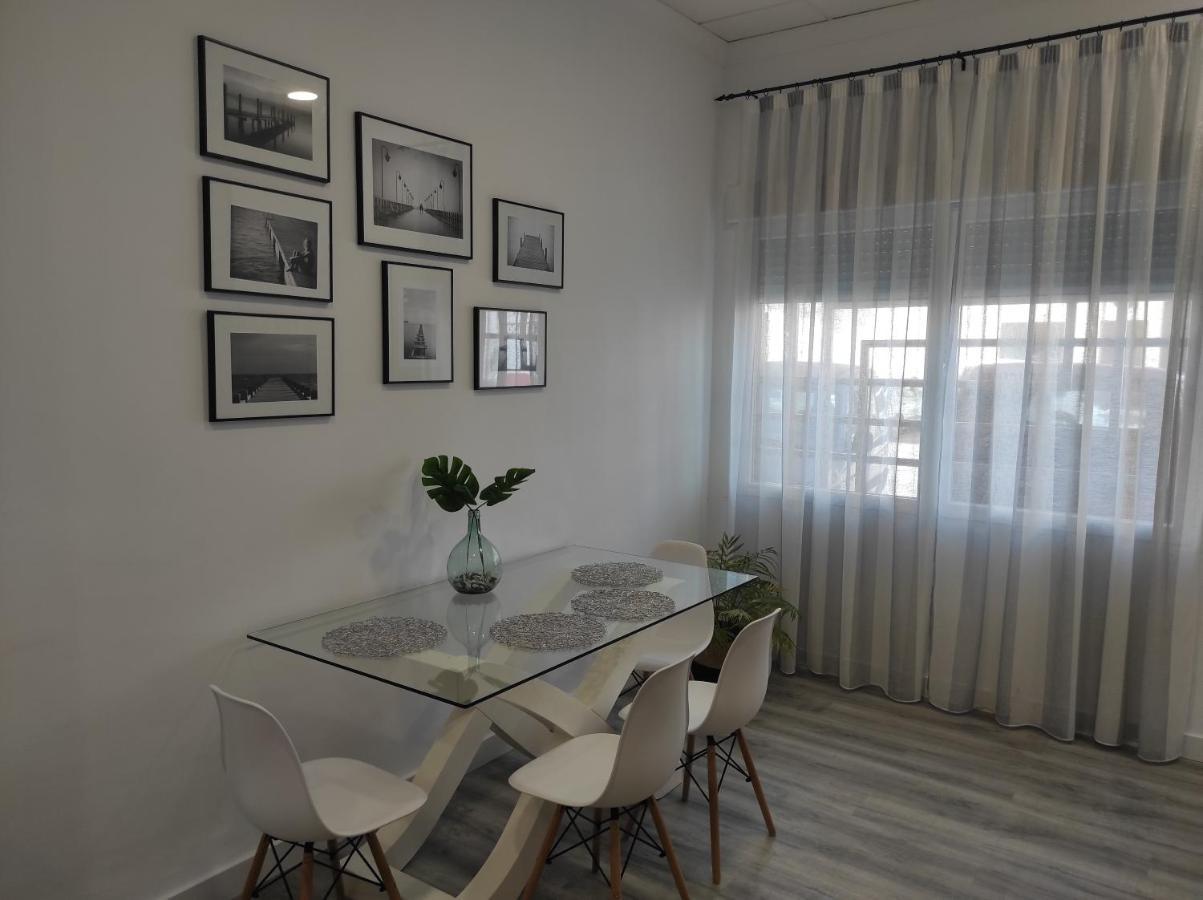 Apartamento Turistico Lyra Baena Extérieur photo